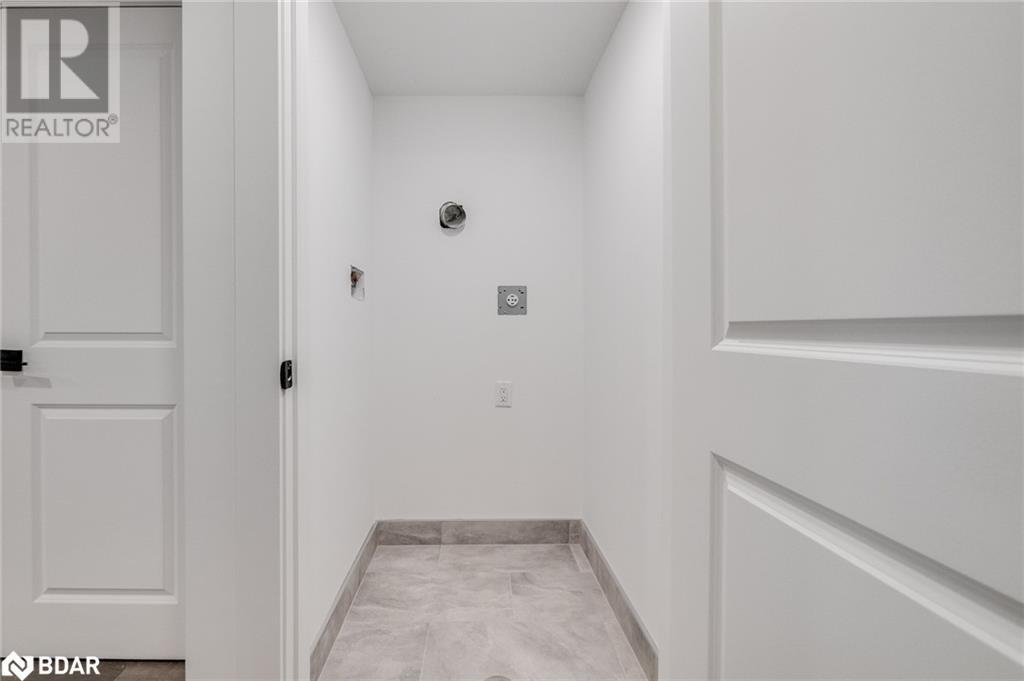 












1077 FOURTH Street Unit# Bsmt

,
Mississauga,




Ontario
L5E1K4

