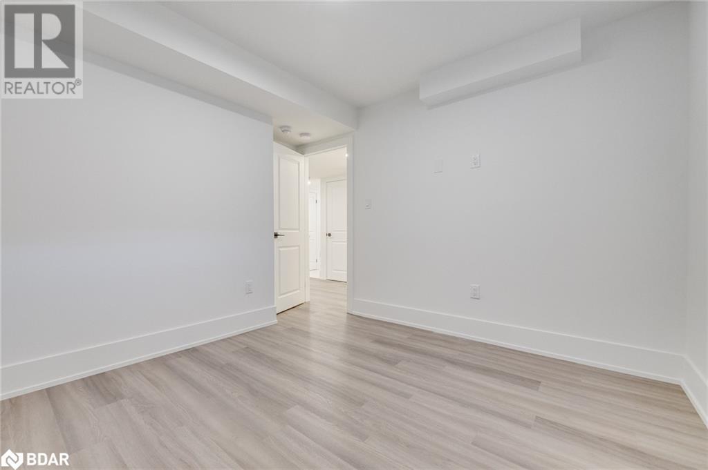 












1077 FOURTH Street Unit# Bsmt

,
Mississauga,




Ontario
L5E1K4

