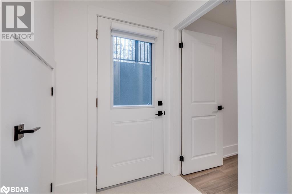 












1077 FOURTH Street Unit# Bsmt

,
Mississauga,




Ontario
L5E1K4

