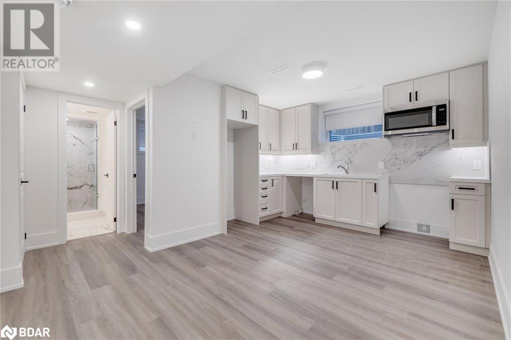 












1077 FOURTH Street Unit# Bsmt

,
Mississauga,




Ontario
L5E1K4

