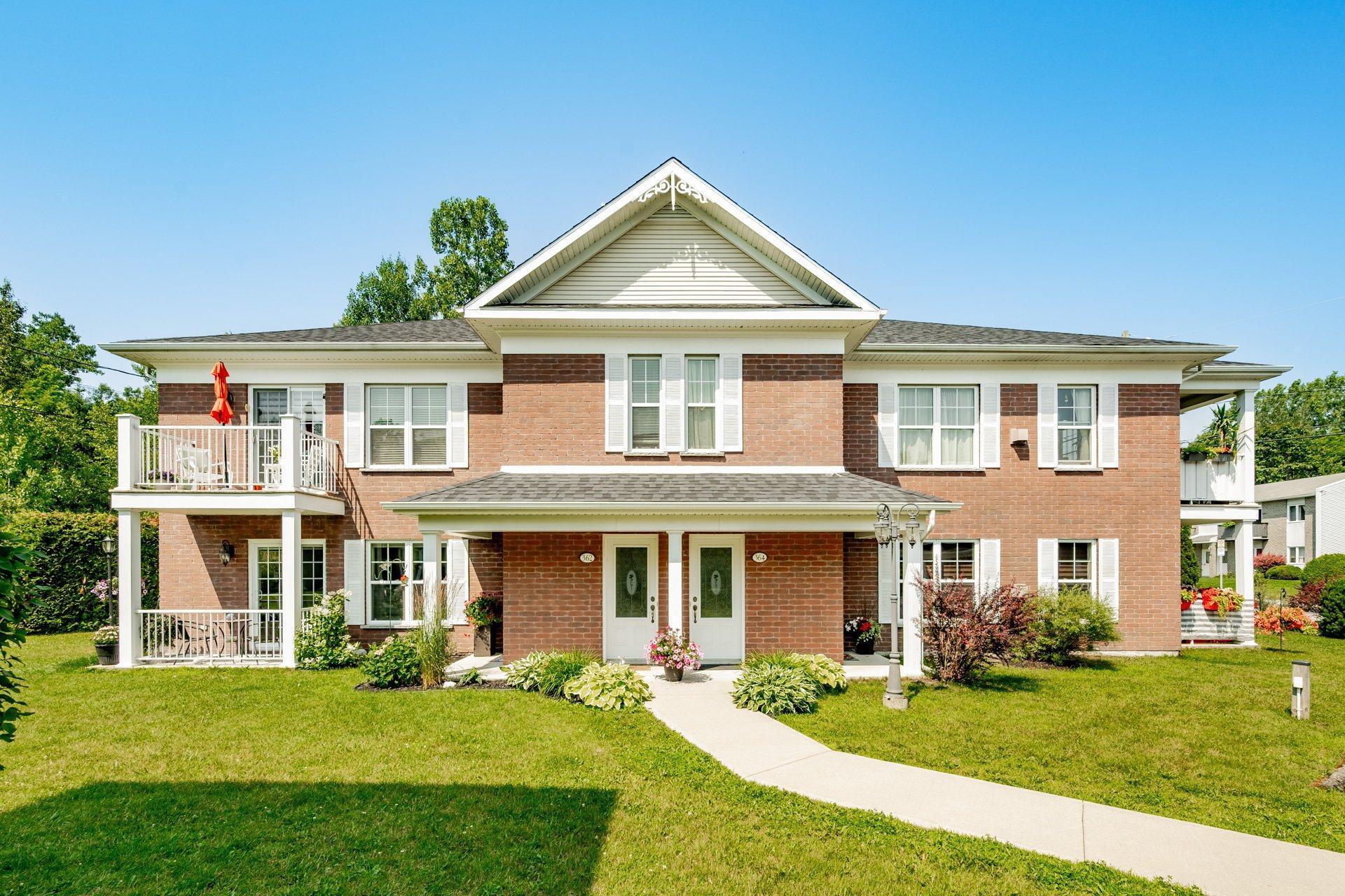 









360


Rue Langlois

,
Magog,




QC
J1X5L1

