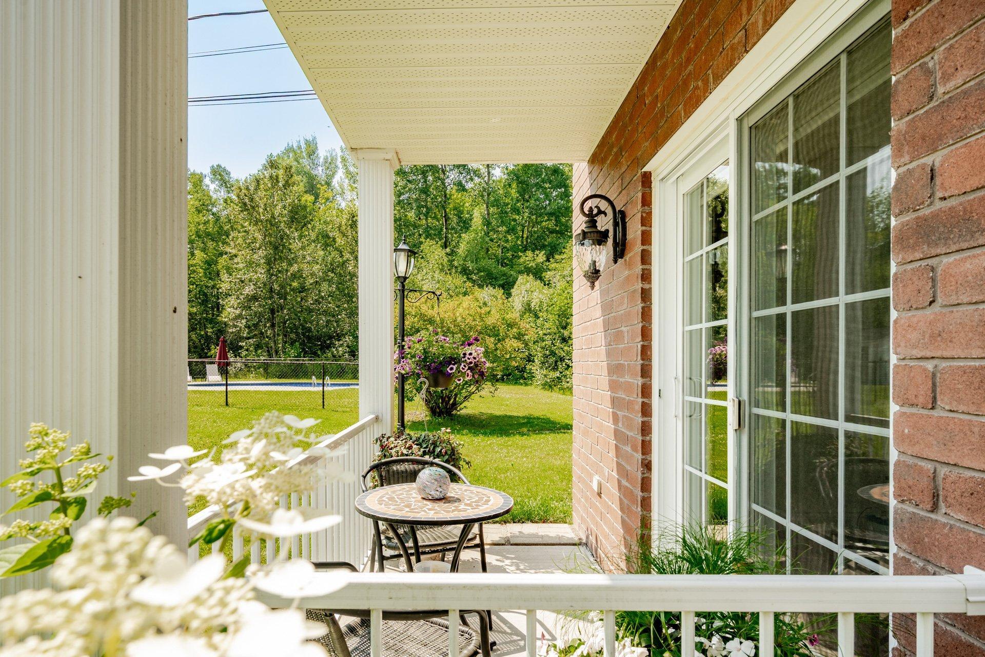 









360


Rue Langlois

,
Magog,




QC
J1X5L1


