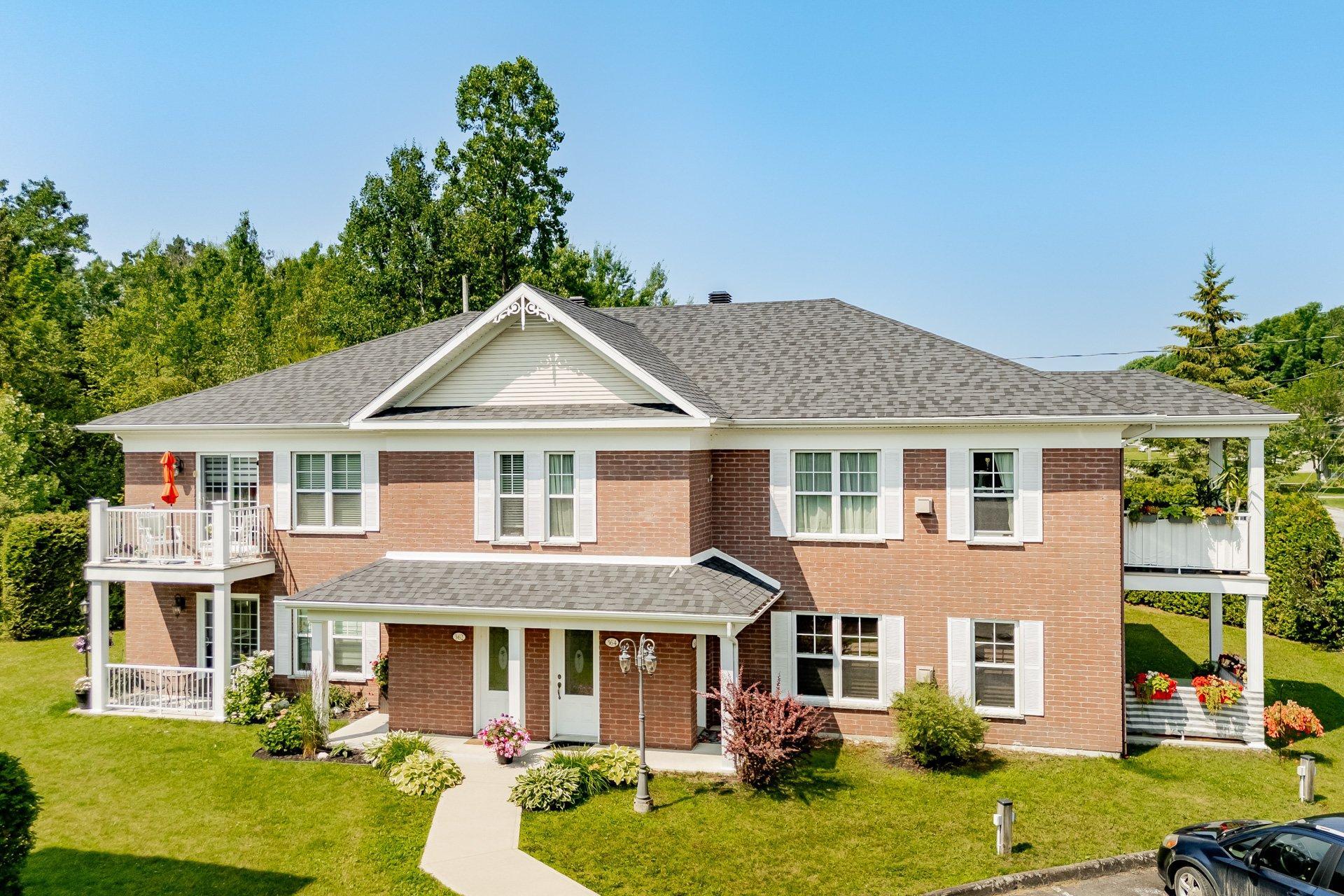 









360


Rue Langlois

,
Magog,




QC
J1X5L1

