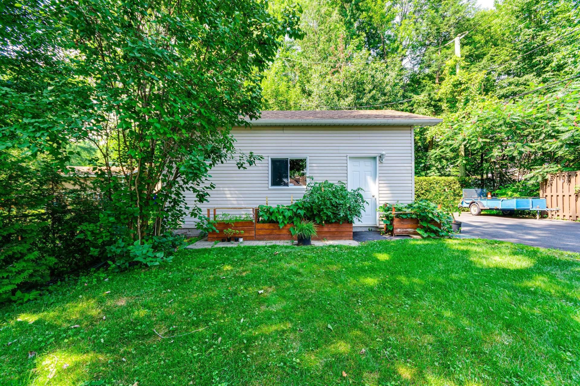 









1217


Rue Max

,
Gatineau (Gatineau),




QC
J8P7V4

