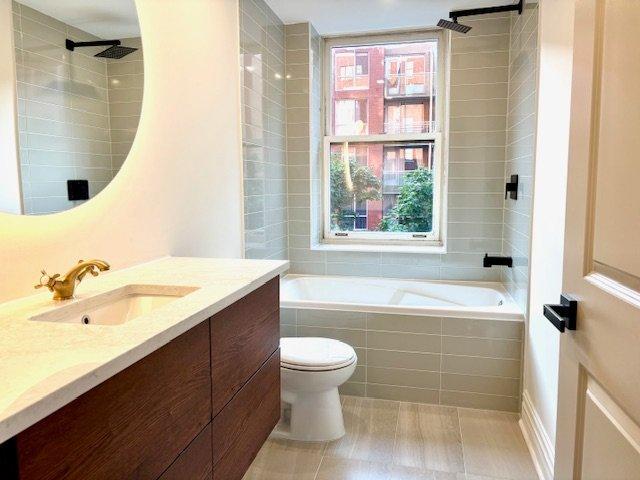 









65


Boul. René-Lévesque E.

, 302,
Montréal (Ville-Marie),




QC
H2X1N2

