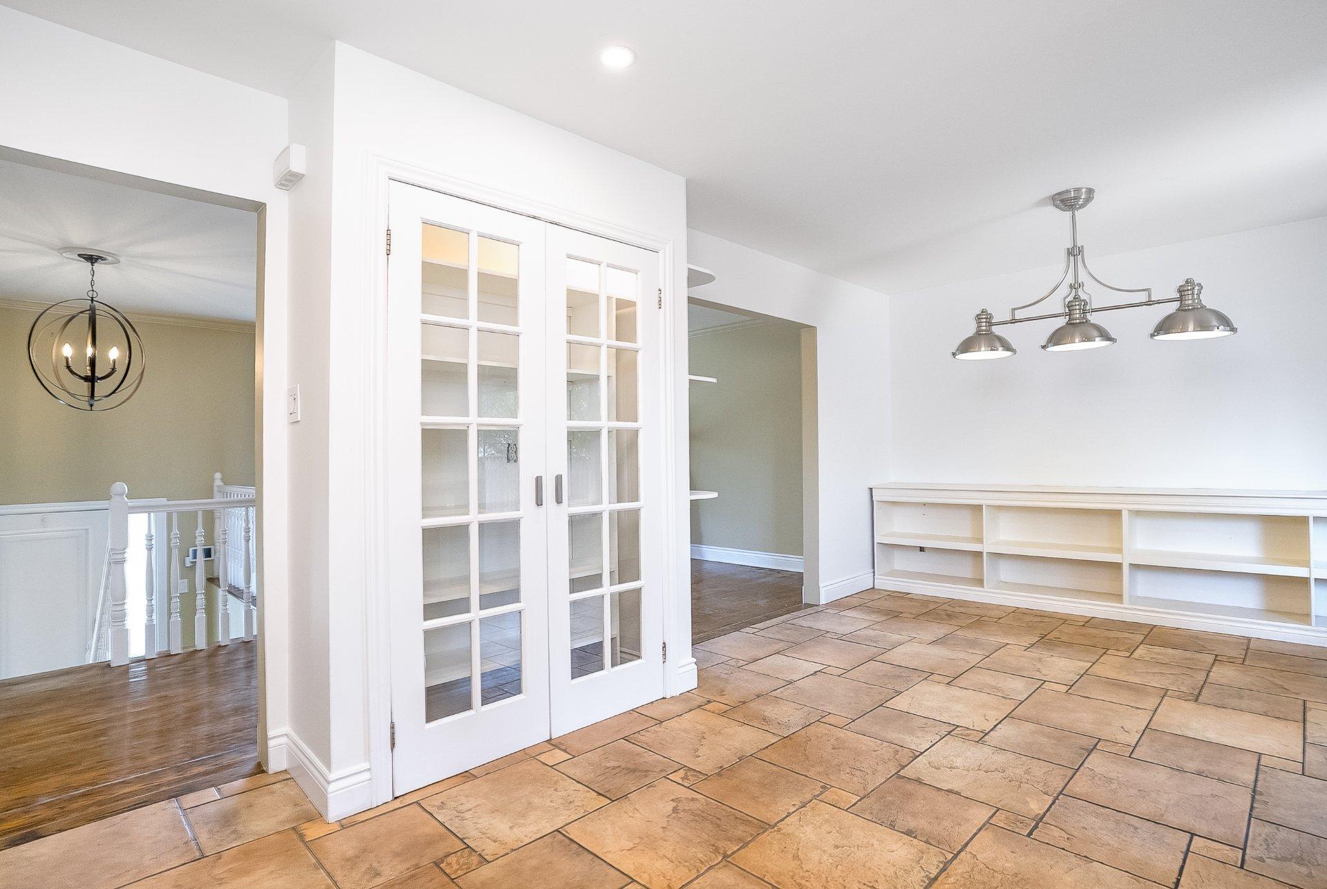 









413


Rue Hampton Court

,
Dollard-des-Ormeaux,




QC
H9G1L1

