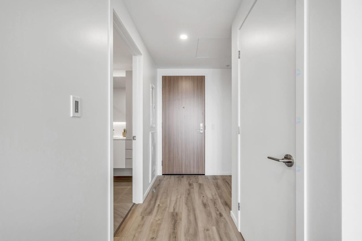 









7985


Rue des Métis

, 412,
Québec (Les Rivières),




QC
G2K1V3

