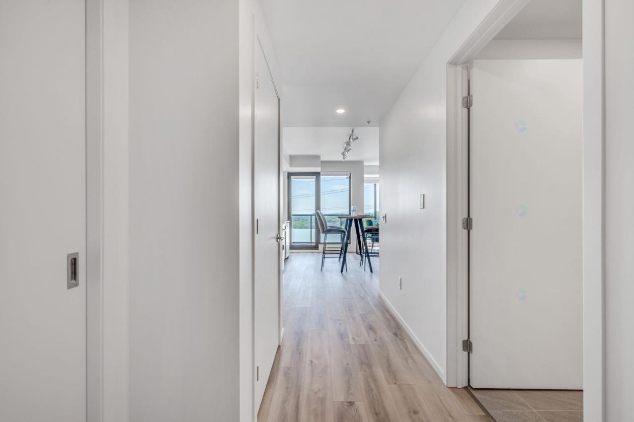 









7985


Rue des Métis

, 412,
Québec (Les Rivières),




QC
G2K1V3

