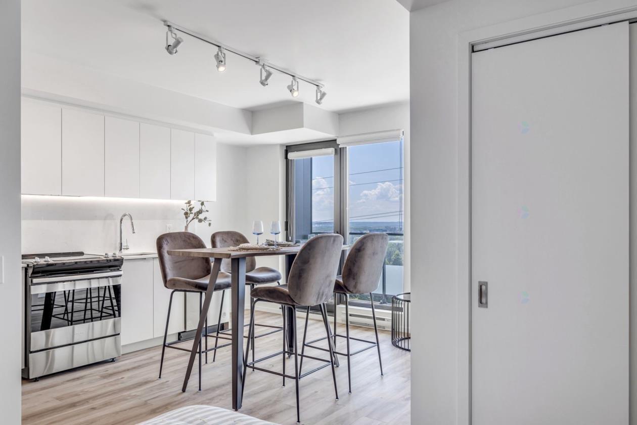 









7985


Rue des Métis

, 412,
Québec (Les Rivières),




QC
G2K1V3

