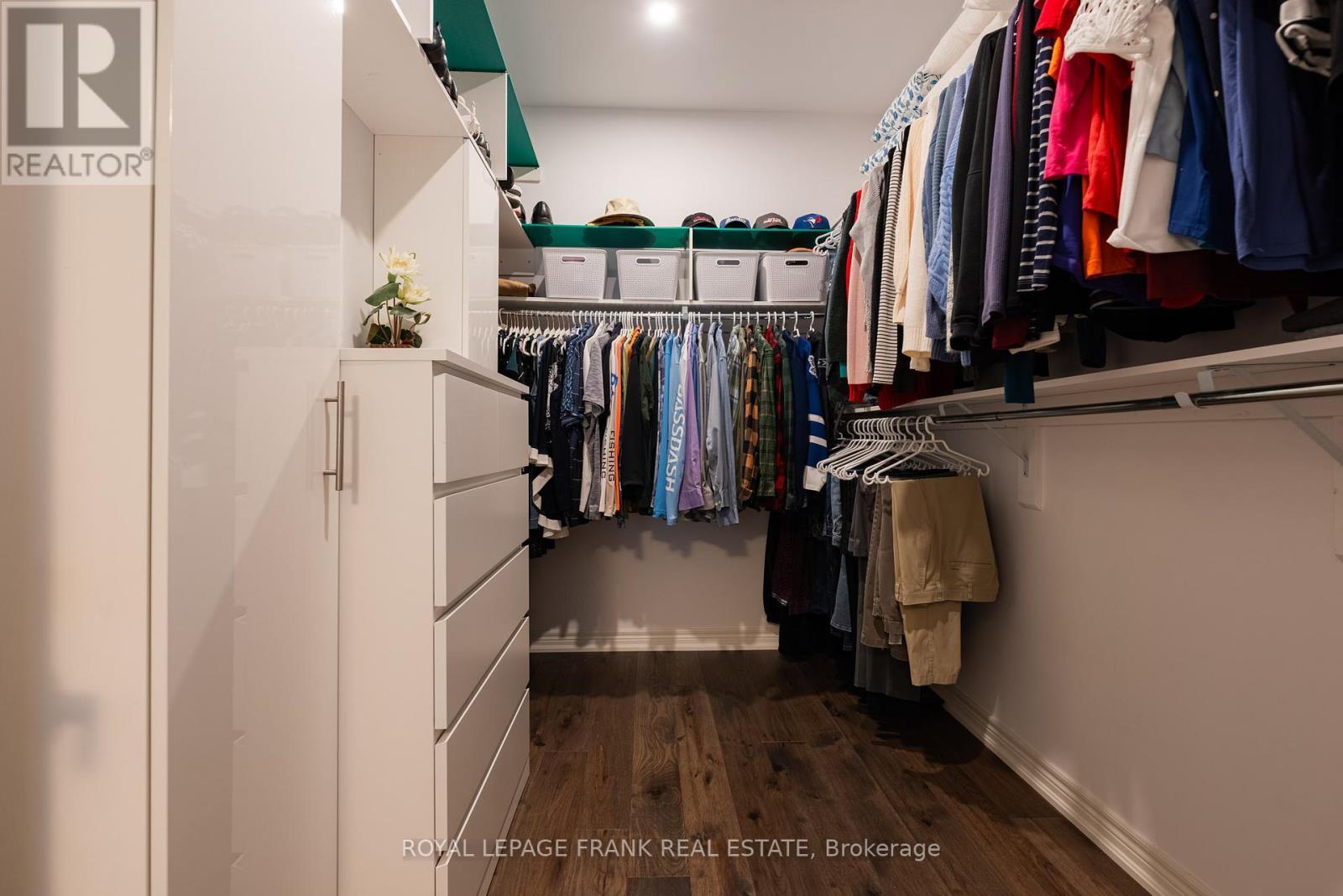 












4098 TWENTY THIRD STREET

,
Lincoln (Lincoln-Jordan/Vineland),




Ontario
L0R2C0

