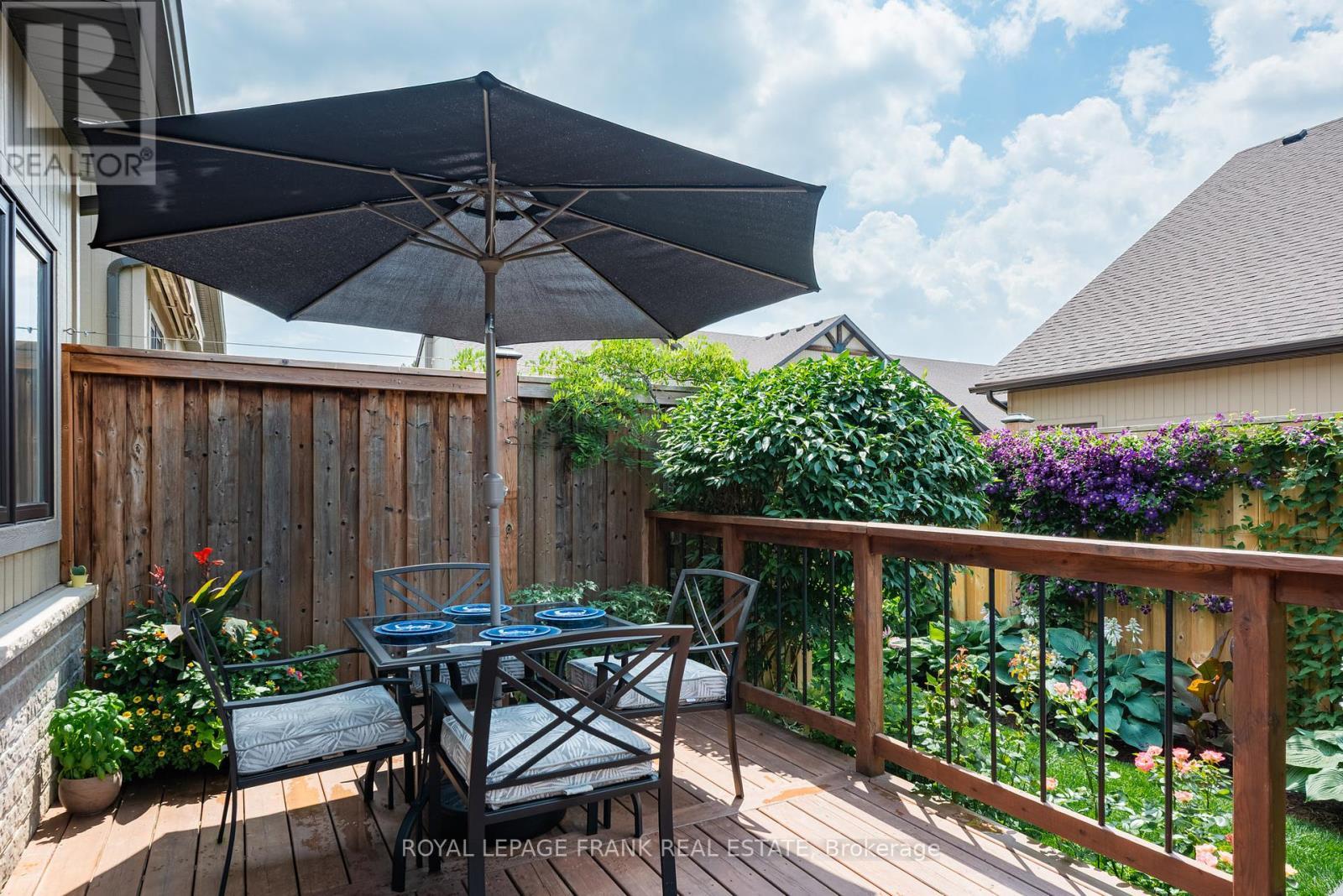 












4098 TWENTY THIRD STREET

,
Lincoln (Lincoln-Jordan/Vineland),




Ontario
L0R2C0

