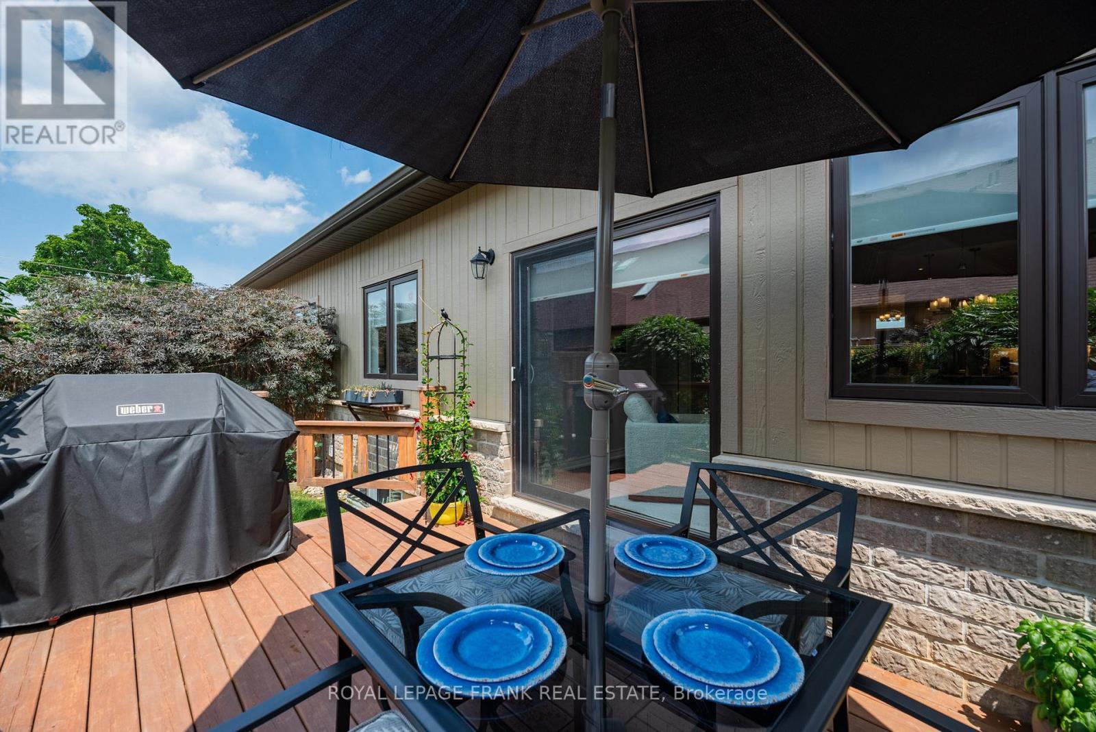 












4098 TWENTY THIRD STREET

,
Lincoln (Lincoln-Jordan/Vineland),




Ontario
L0R2C0

