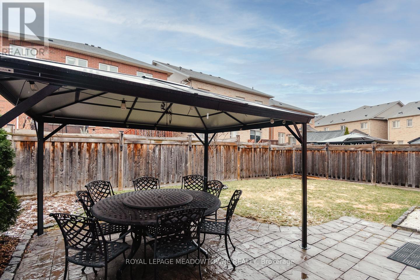 












476 LAUNDON TERRACE

,
Milton,




Ontario
L9T7X9

