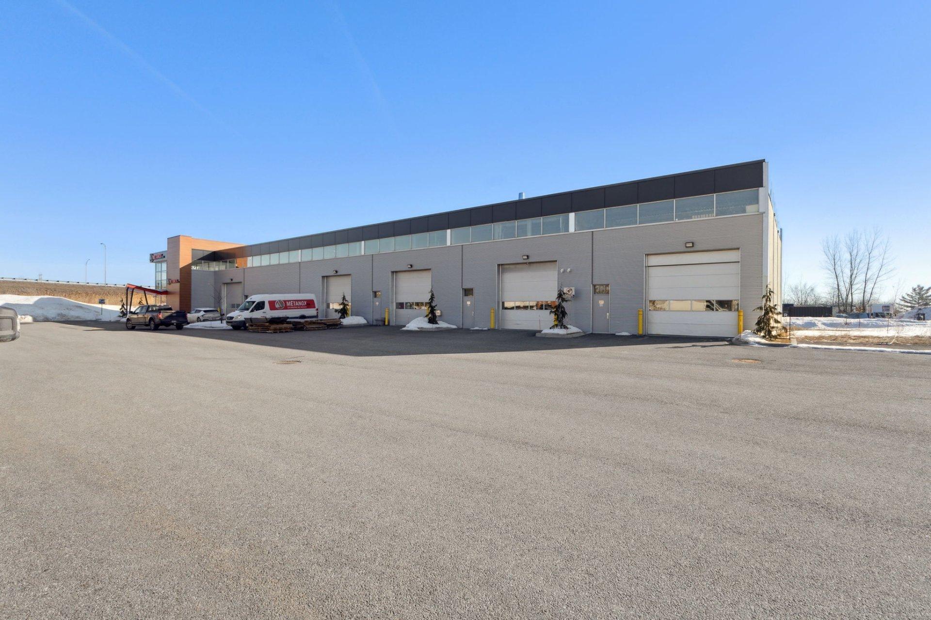 









1725


Rue Atmec

, 109,
Gatineau (Gatineau),




QC
J8R3Y4

