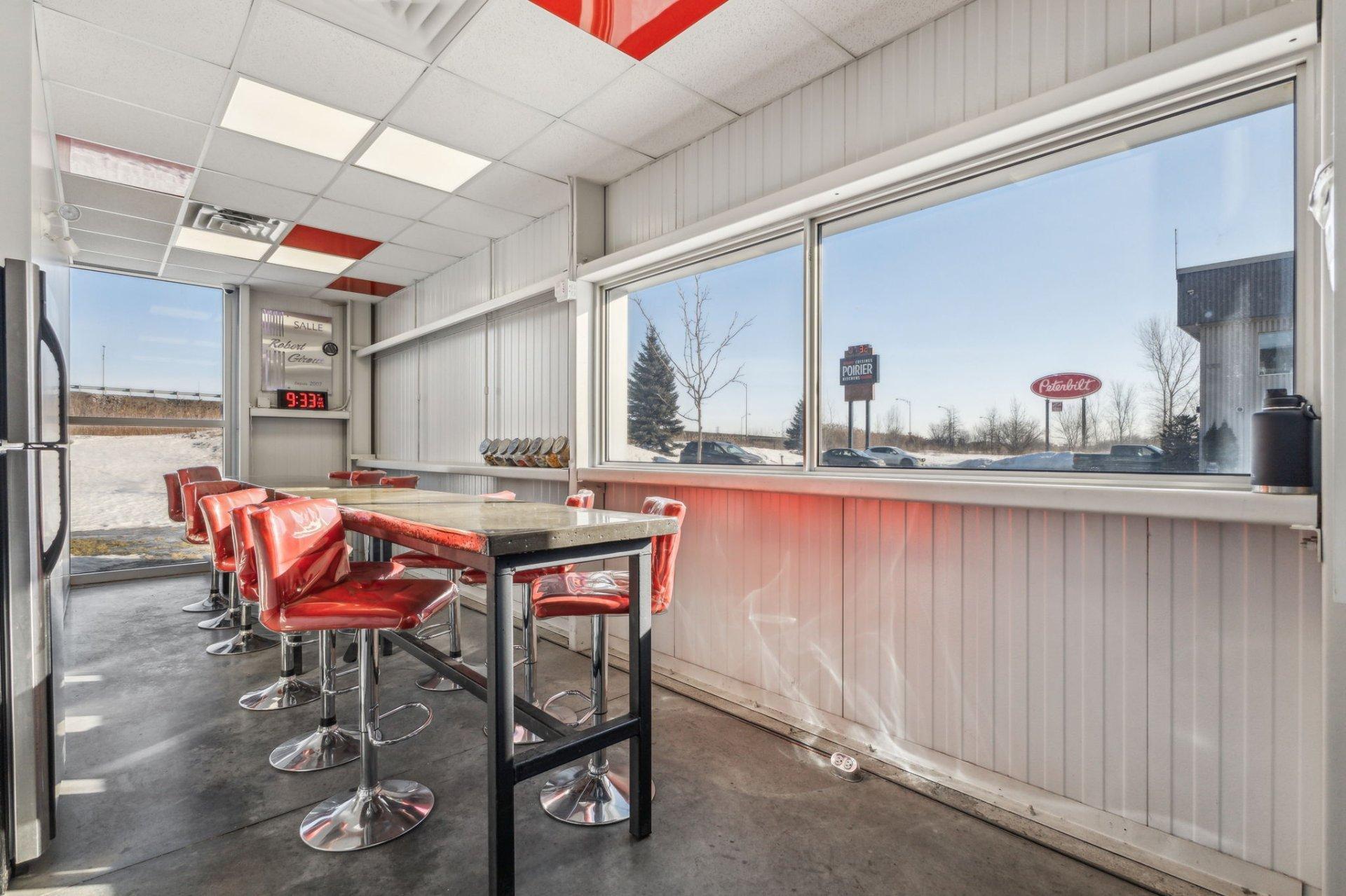 









1725


Rue Atmec

, 106,
Gatineau (Gatineau),




QC
J8R3Y4

