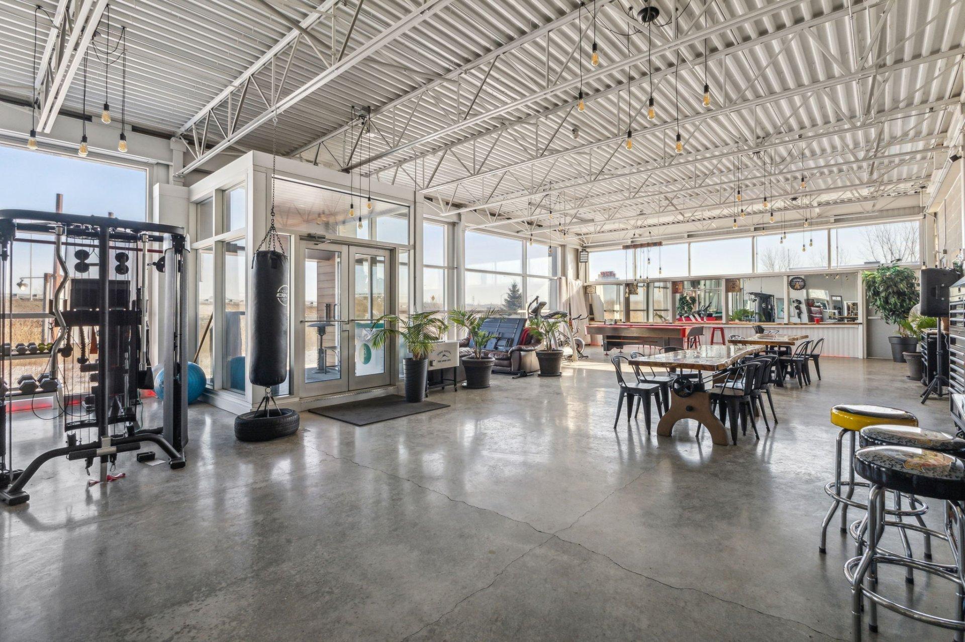 









1725


Rue Atmec

, 106,
Gatineau (Gatineau),




QC
J8R3Y4

