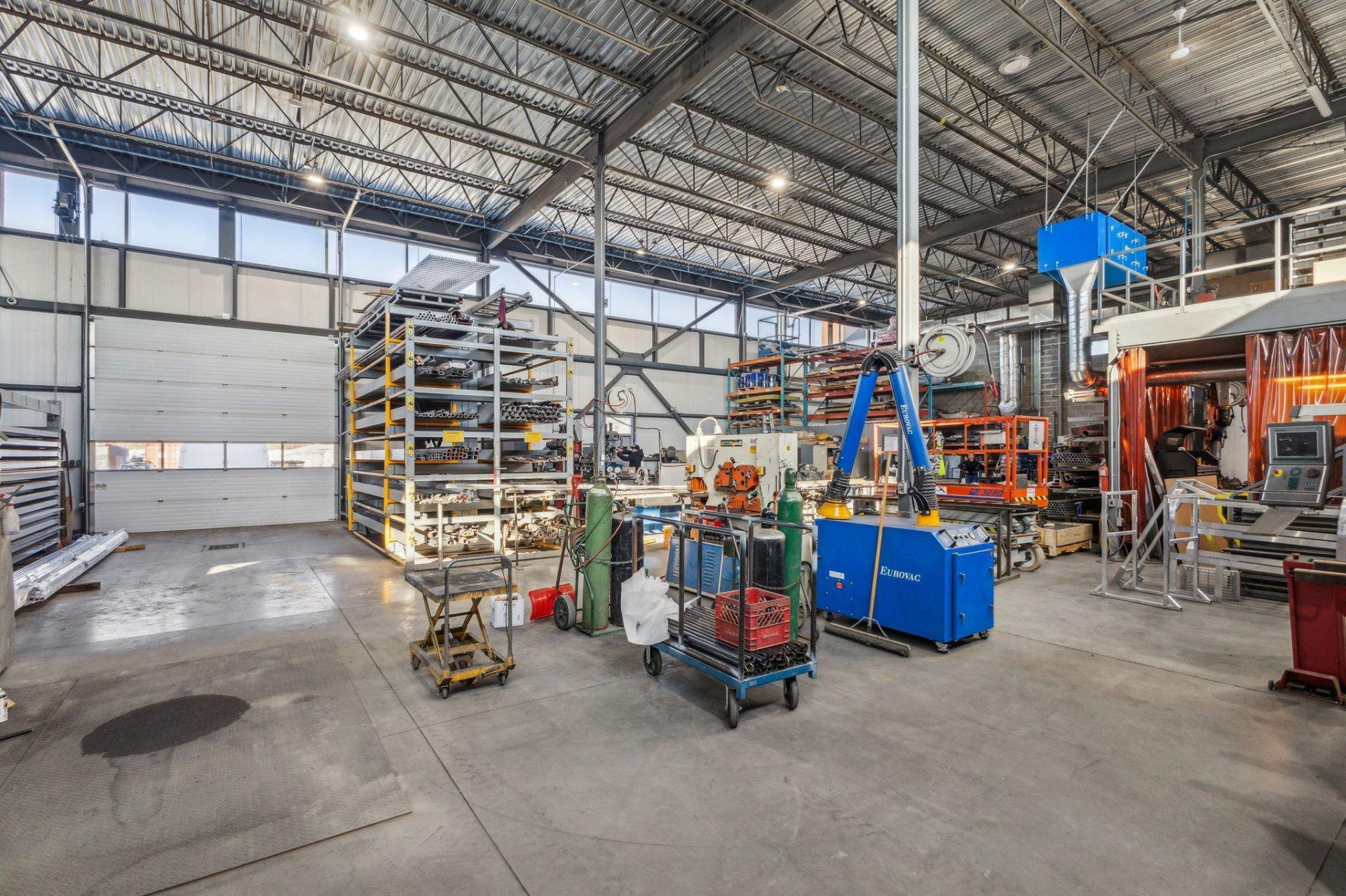 









1725


Rue Atmec

, 106,
Gatineau (Gatineau),




QC
J8R3Y4

