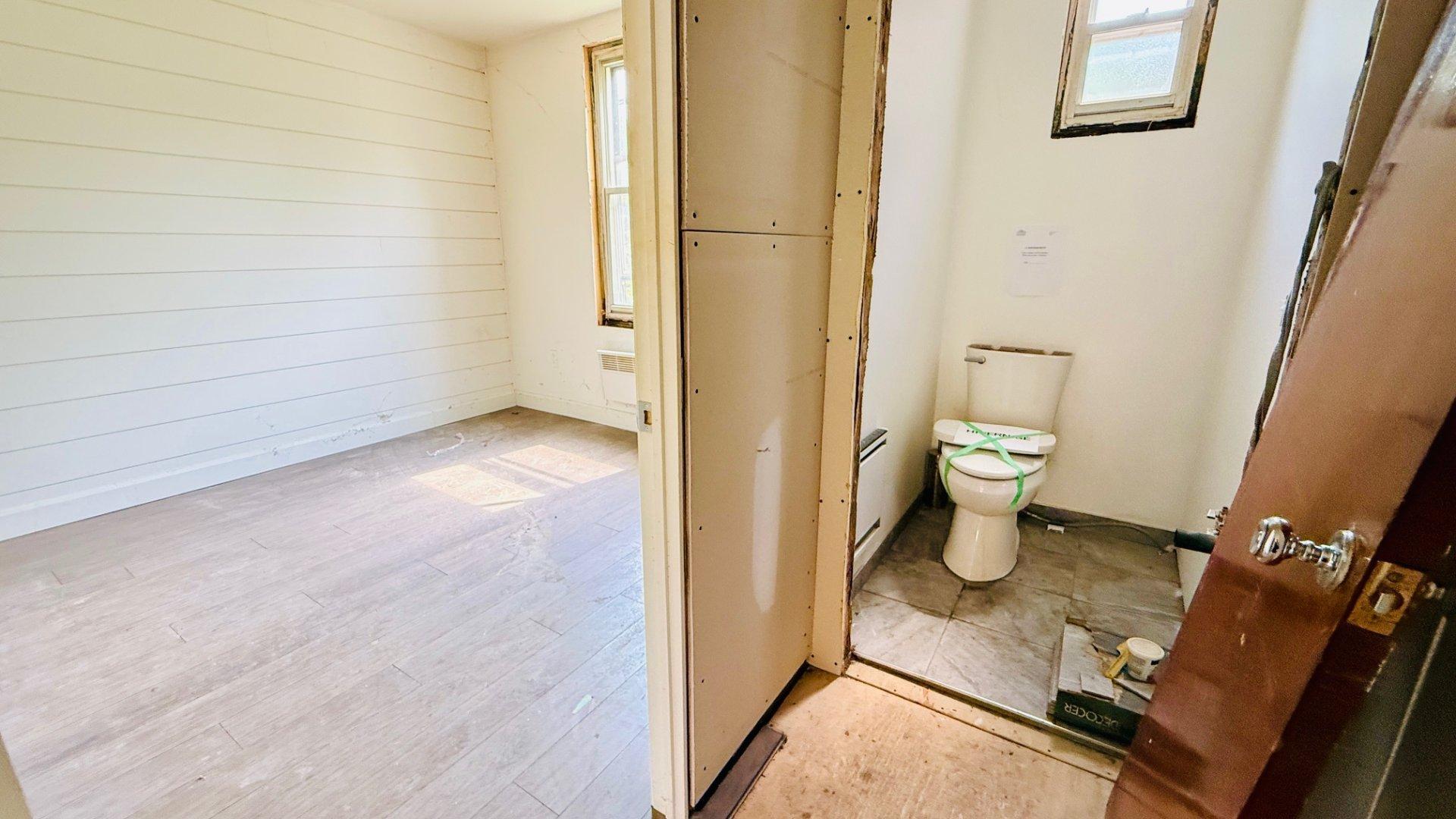 









4550


Rue St-Zotique E.

,
Montréal (Rosemont/La Petite-Patrie),




QC
H1T1M4

