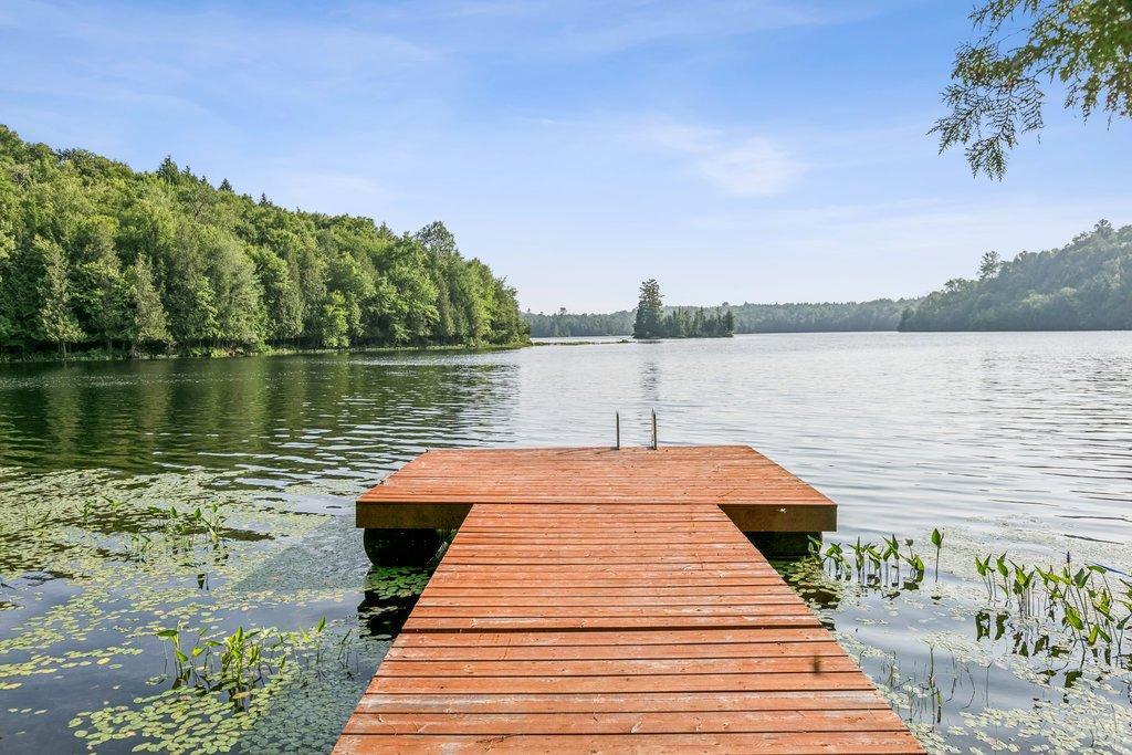 









1144


Ch. des Suisses

,
Boileau,




QC
J0V1N0


