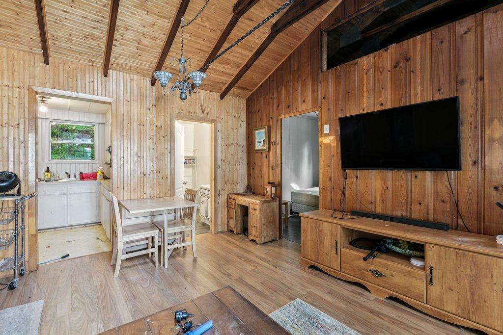 









1144


Ch. des Suisses

,
Boileau,




QC
J0V1N0

