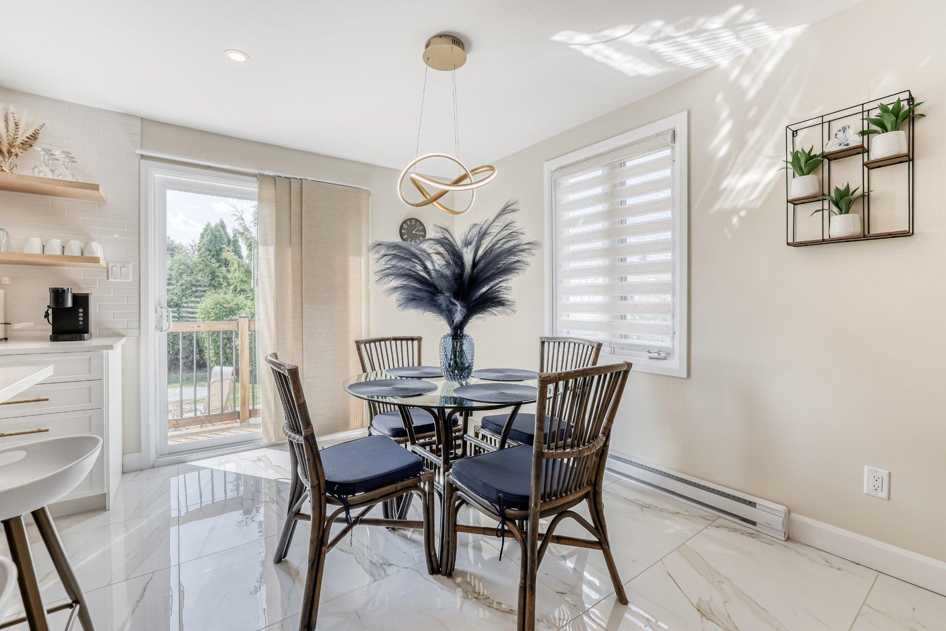 









46Z


Rue Leblanc

,
Gatineau (Gatineau),




QC
J8T4Z9

