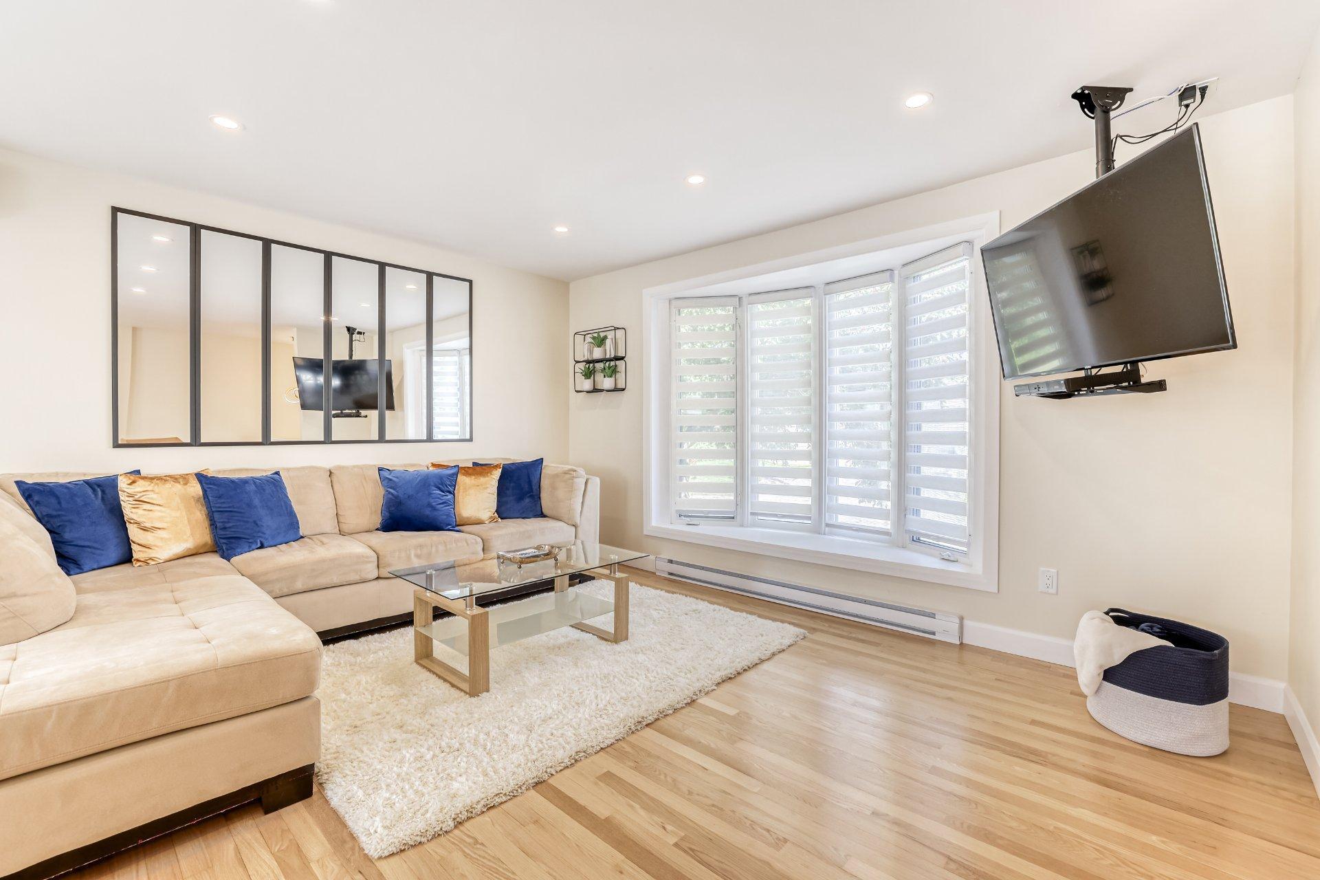 









46Z


Rue Leblanc

,
Gatineau (Gatineau),




QC
J8T4Z9

