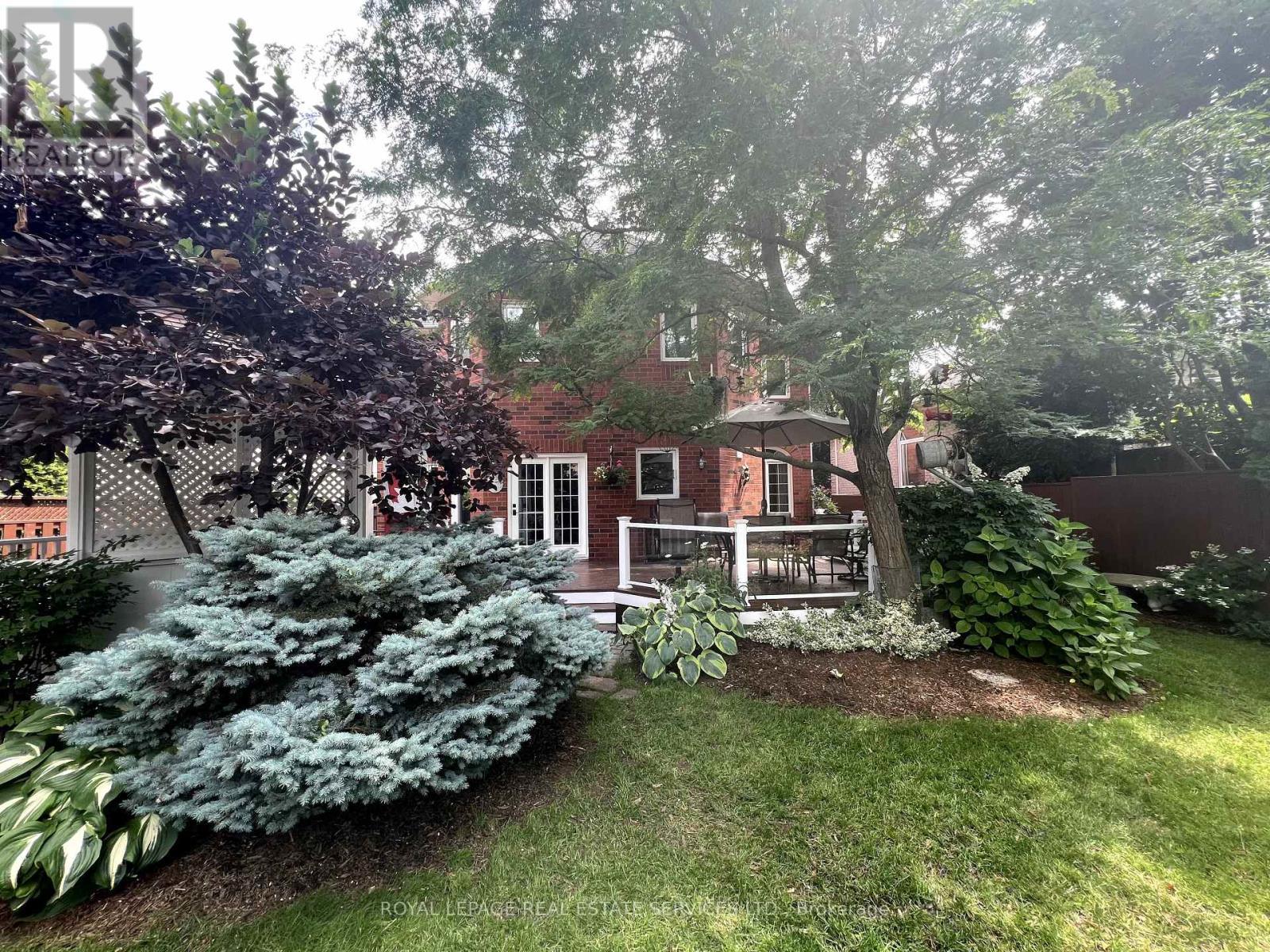 












2097 ARBOURVIEW DRIVE

,
Oakville,




Ontario
L6M3P3


