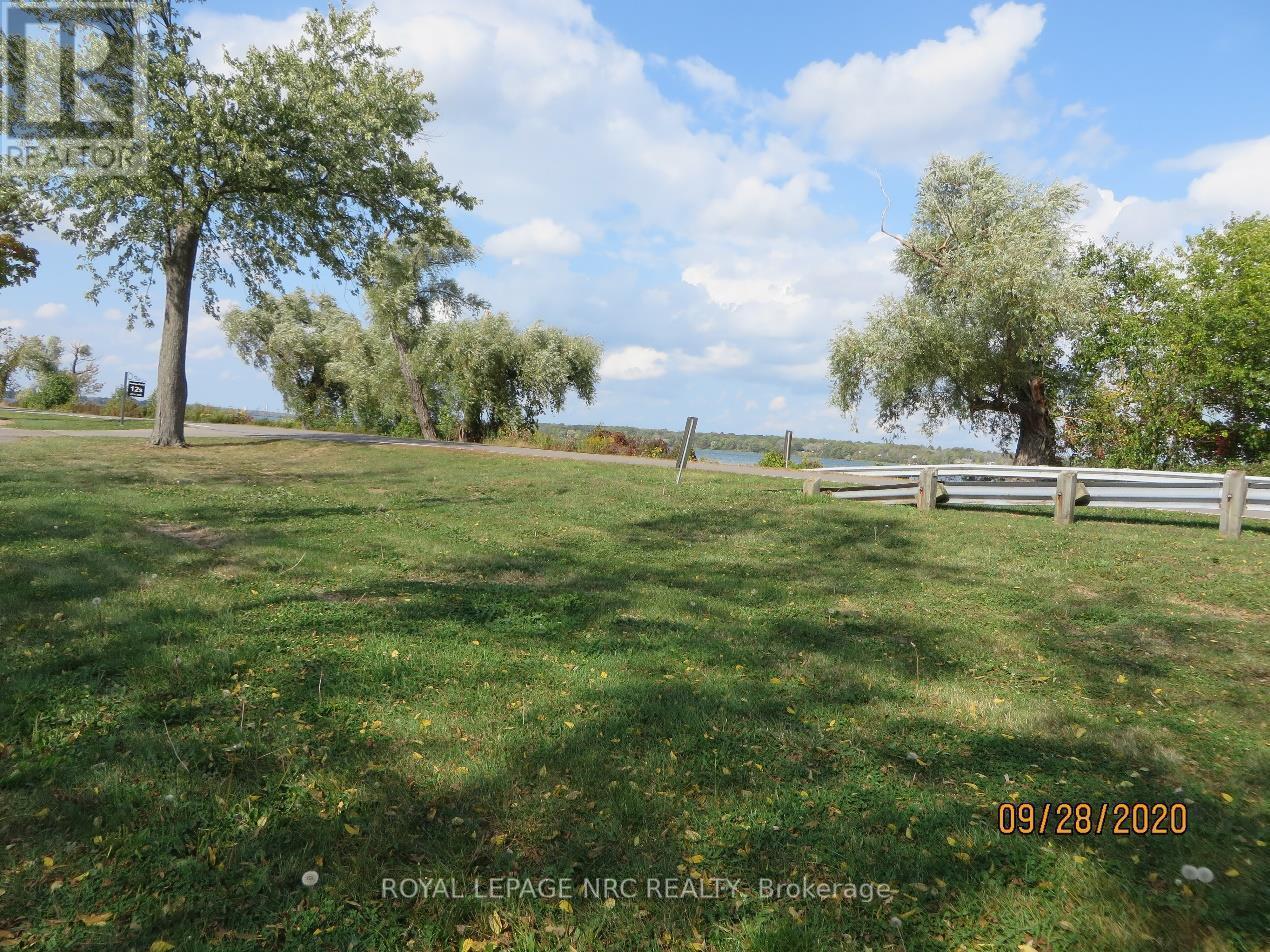 












LOT 2 - 3779 NIAGARA PARKWAY

,
Fort Erie (Black Creek),







Ontario
L2A5M4

