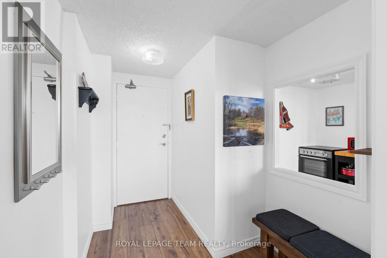 












604 - 530 LAURIER AVENUE W

,
Ottawa,




Ontario
K1R7T1

