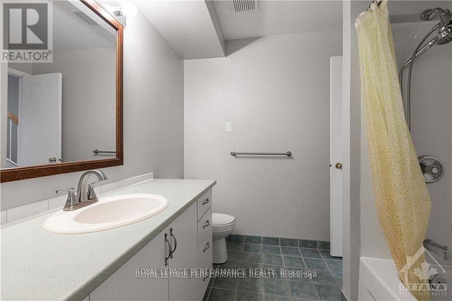 












10 - 1132 GABLEFIELD PRIVATE

,
Ottawa,




Ontario
K1J1E3

