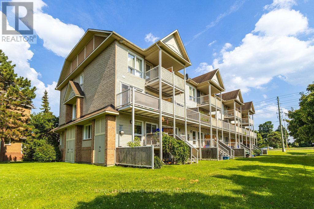 












10 - 1132 GABLEFIELD PRIVATE

,
Ottawa,




Ontario
K1J1E3


