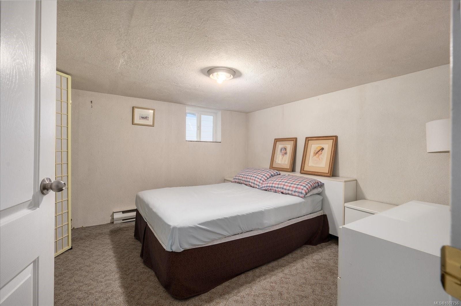 









612


Fourth

St,
Nanaimo,




BC
V9R 1T7


