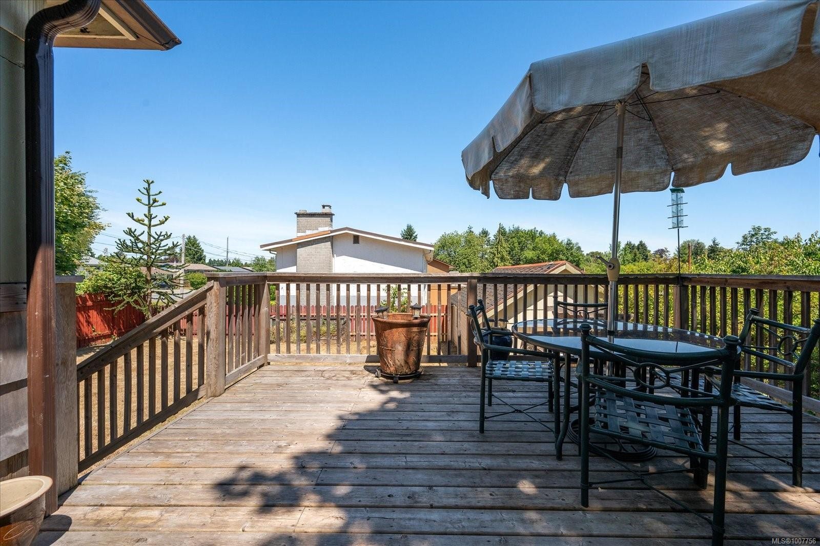









612


Fourth

St,
Nanaimo,




BC
V9R 1T7

