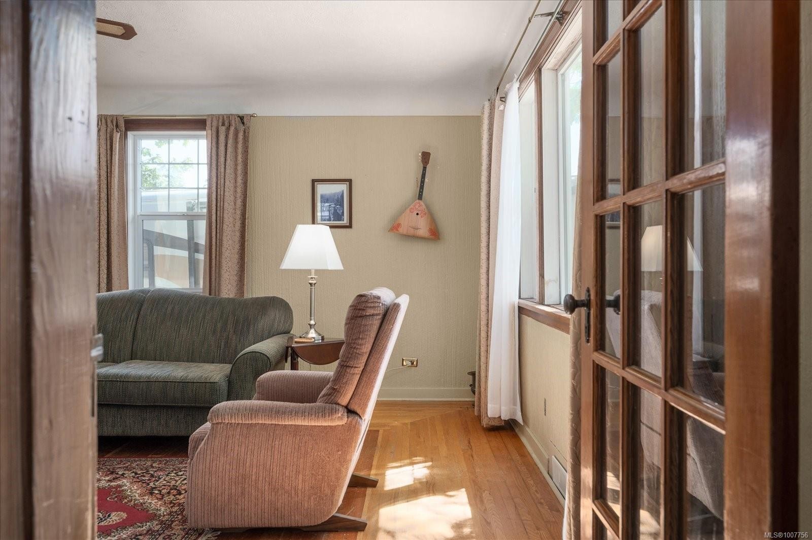 









612


Fourth

St,
Nanaimo,




BC
V9R 1T7

