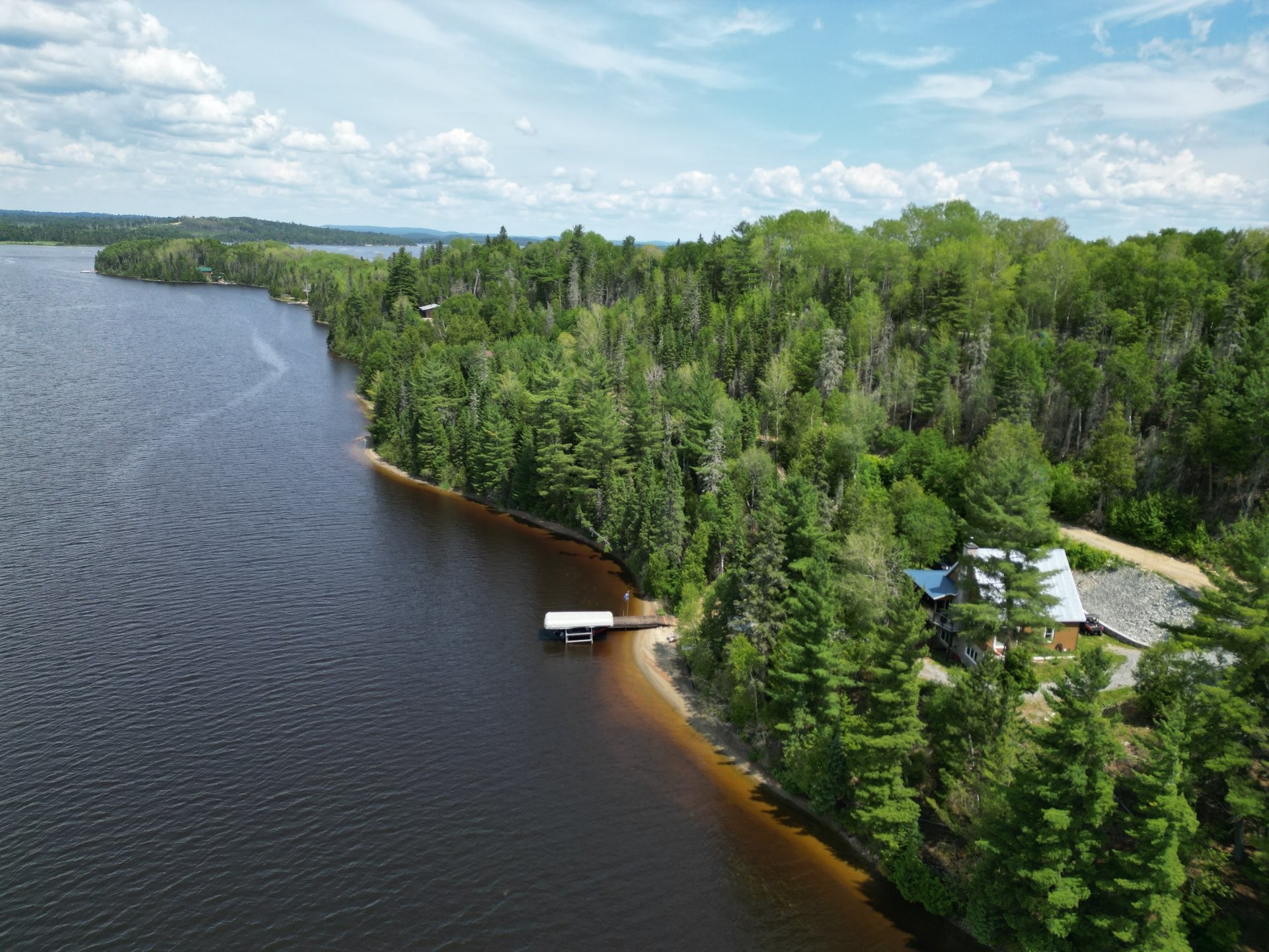 









2225


Ch. de Grassy Narrow

,
Moffet,




QC
J0Z2W0

