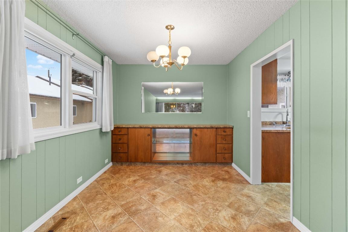 









1115


Victoria

Road,
Revelstoke,




BC
V0E 2S0


