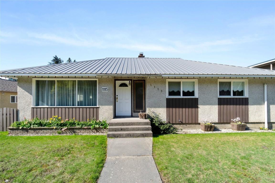 









1115


Victoria

Road,
Revelstoke,




BC
V0E 2S0

