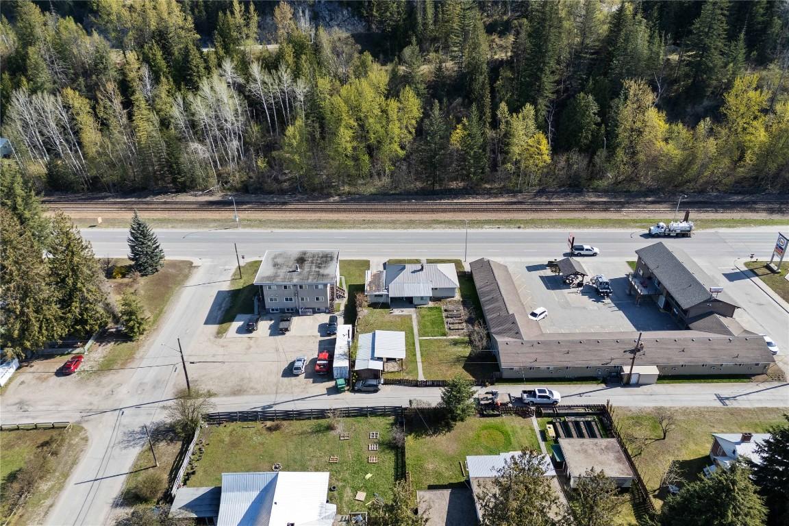 









1115


Victoria

Road,
Revelstoke,




BC
V0E 2S0

