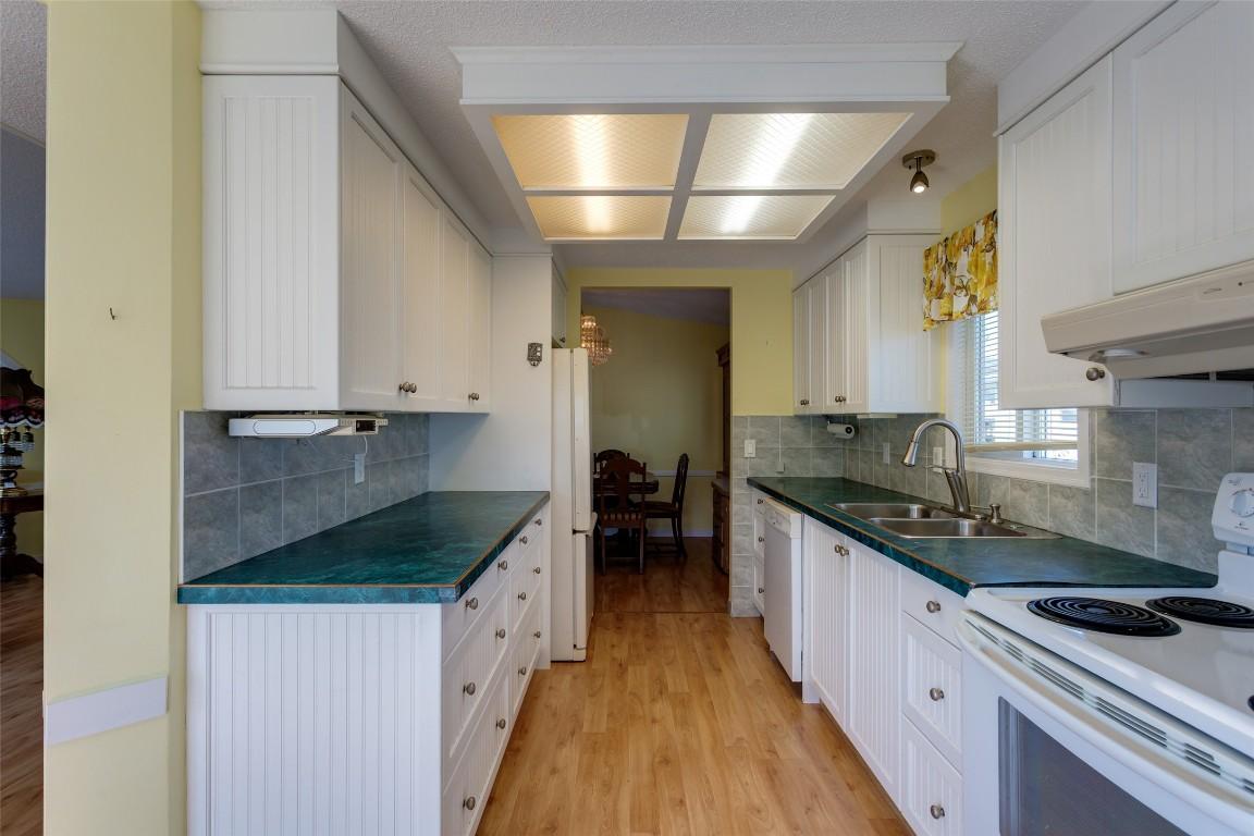 









720


Commonwealth

Road, 191,
Kelowna,




BC
V4V 1S1

