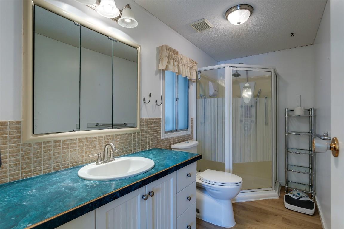 









720


Commonwealth

Road, 191,
Kelowna,




BC
V4V 1S1

