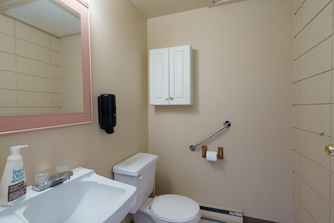 









3305


Smith

Drive, 5,
Armstrong,




BC
V4Y 0A2

