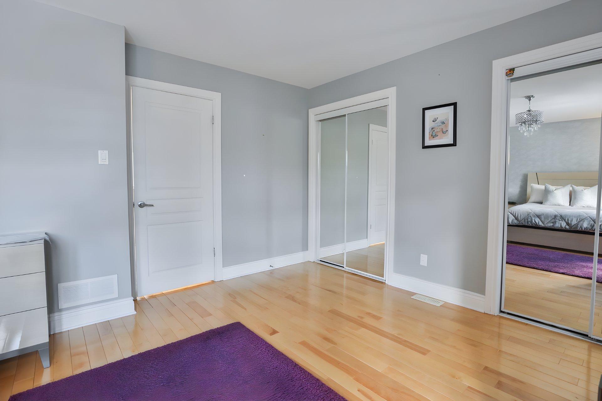 









171Z


Rue Khalil-Gibran

,
Montréal (Saint-Laurent),




QC
H4N4A2

