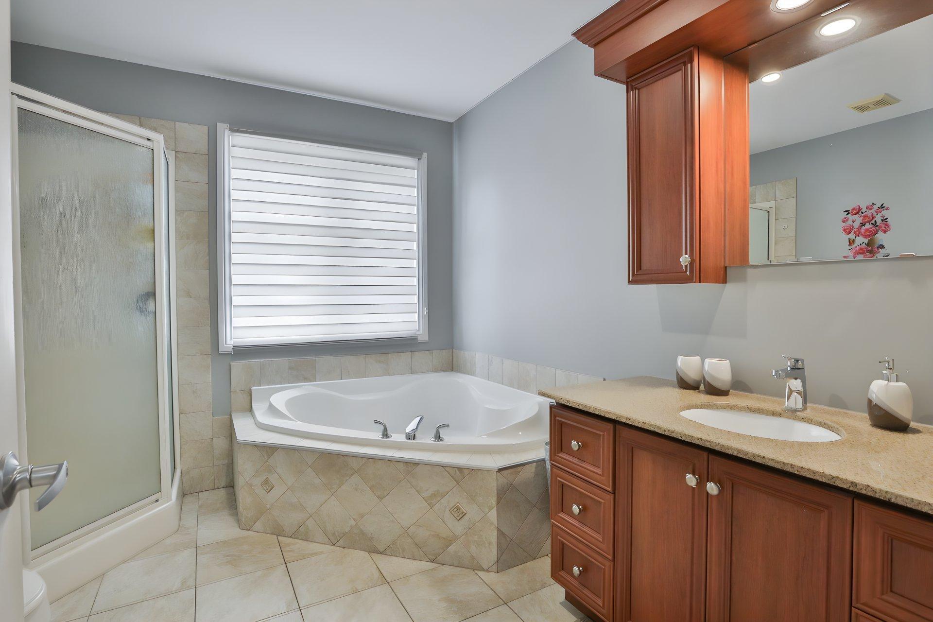 









171Z


Rue Khalil-Gibran

,
Montréal (Saint-Laurent),




QC
H4N4A2

