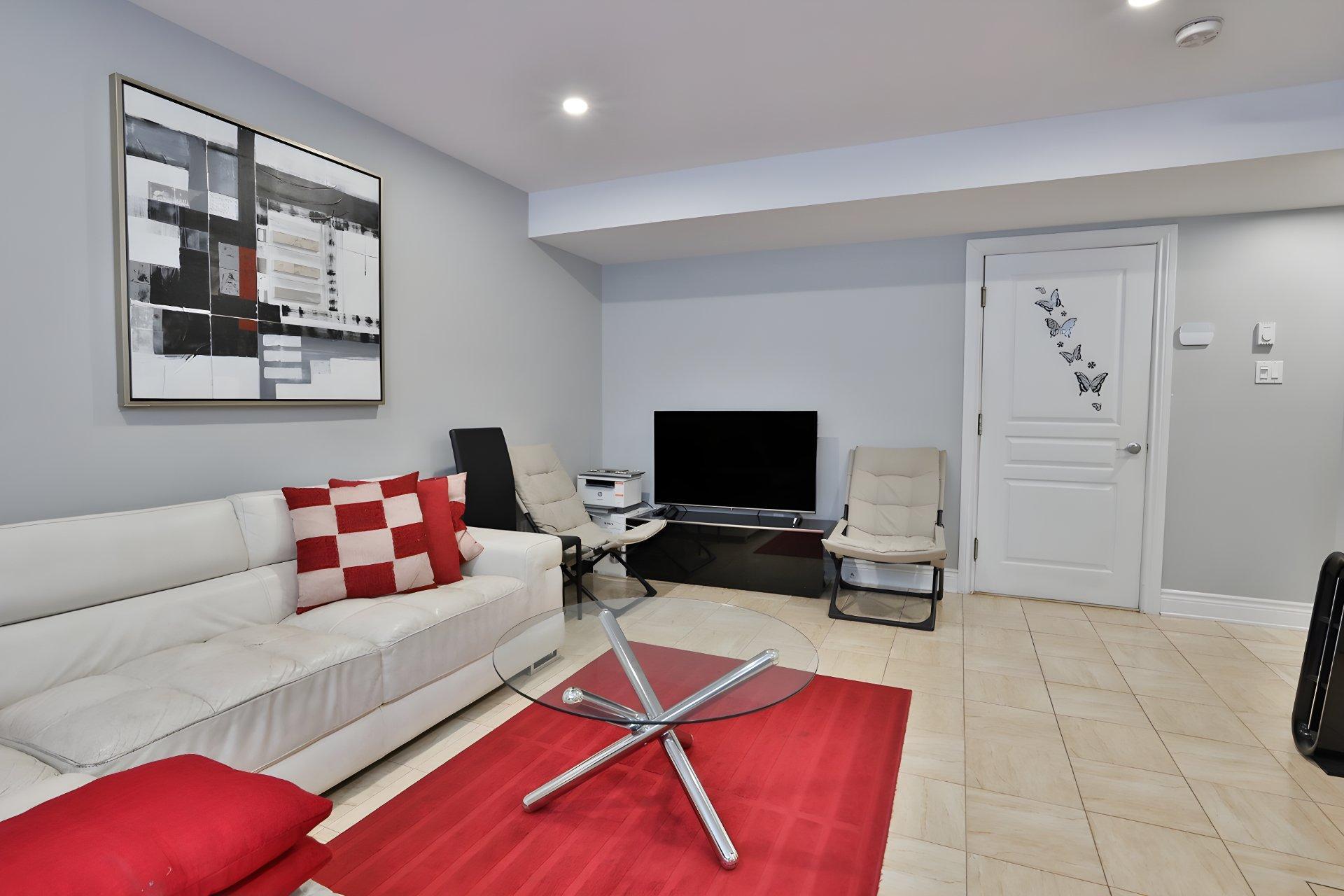 









171Z


Rue Khalil-Gibran

,
Montréal (Saint-Laurent),




QC
H4N4A2

