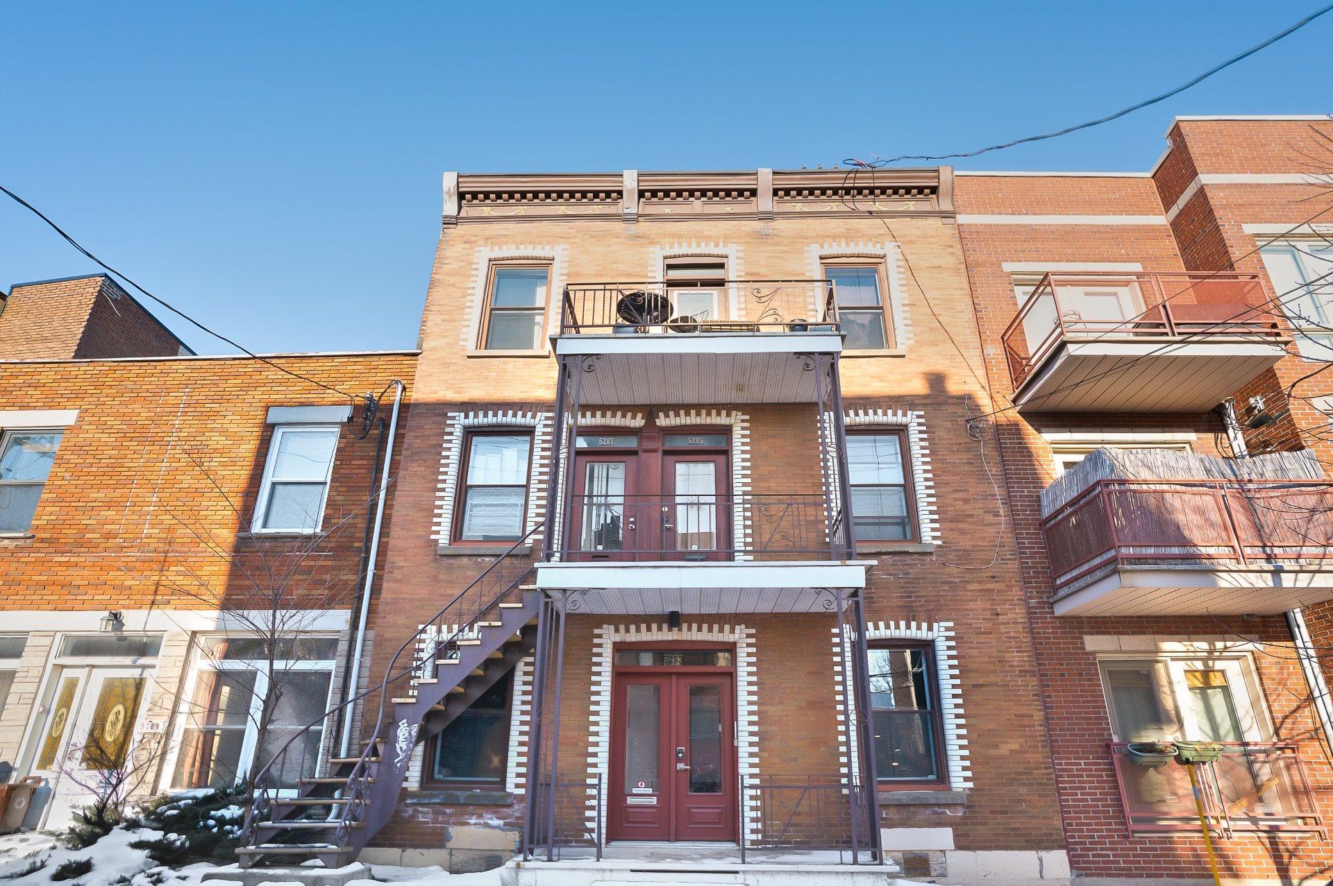 









5283

 - 5287


Rue Berri

,
Montréal (Le Plateau-Mont-Royal),




QC
H2J2S7

