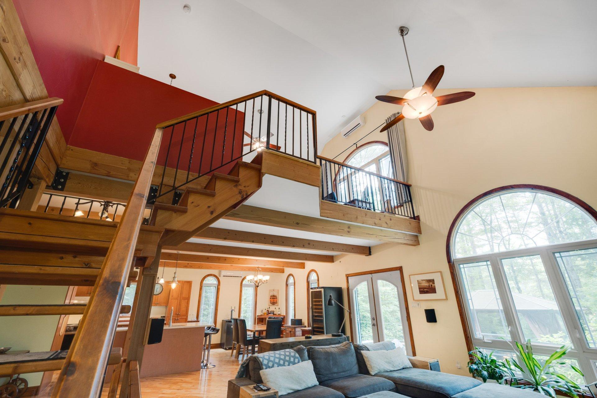 









502


Ch. du Chêne-Rouge

,
Val-des-Monts,




QC
J8N6G1

