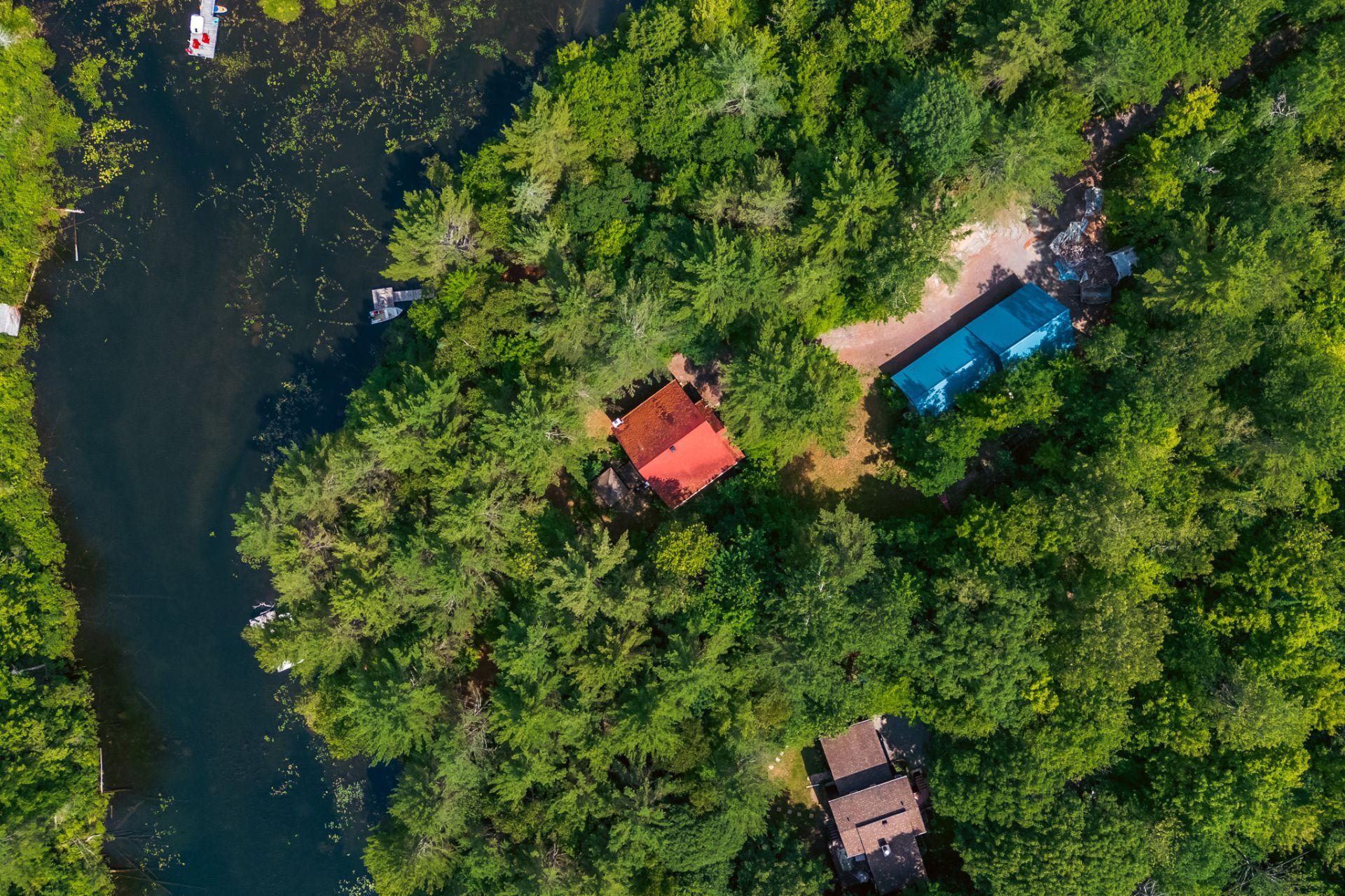 









502


Ch. du Chêne-Rouge

,
Val-des-Monts,




QC
J8N6G1

