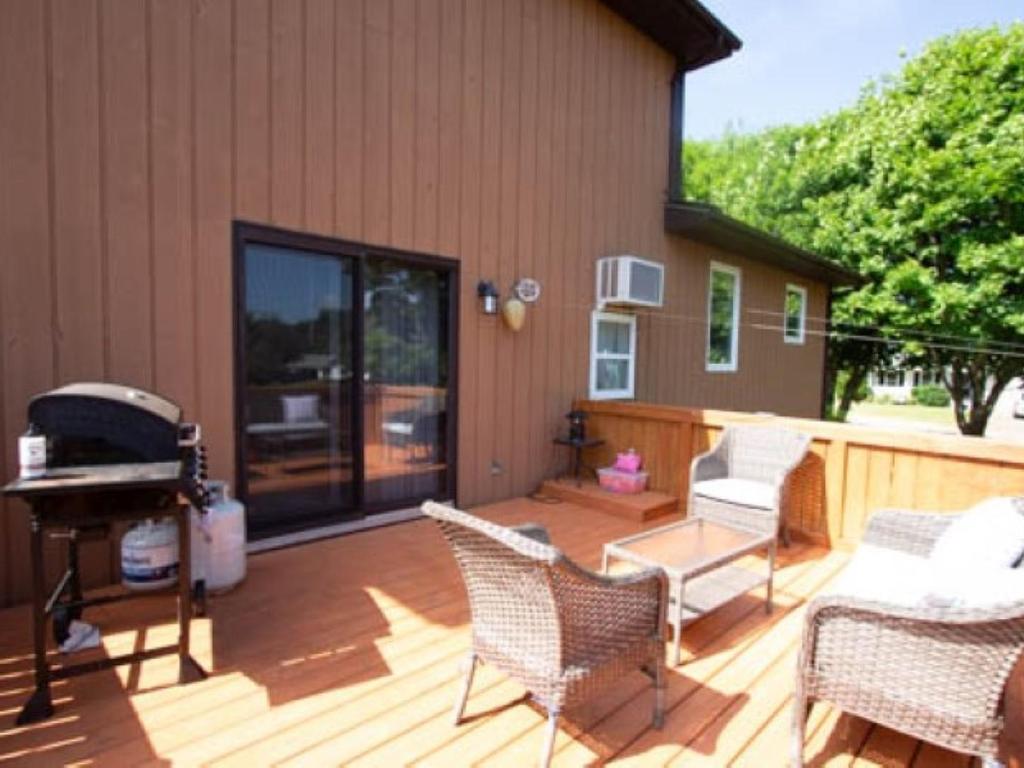 












120 Linda Drive

,
Summerside,




PE
C1N 5P4

