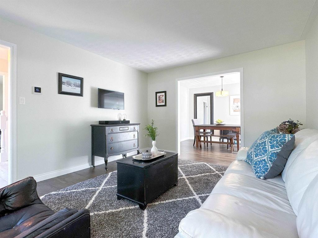 












9 Nottingham Avenue

,
Sherwood,




PE
C1A 8T4

