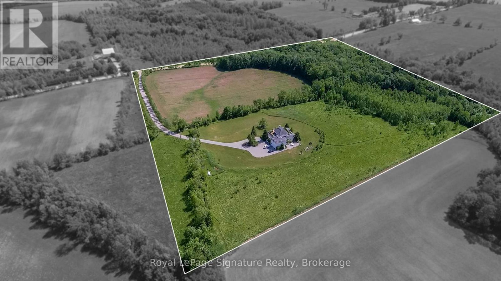 












807035 25TH SIDE ROAD

,
Grey Highlands,




Ontario
N0C1G0

